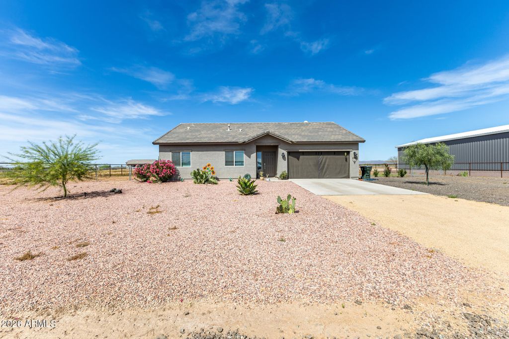 21412 W MELLOW Street, Wittmann, AZ 85361
