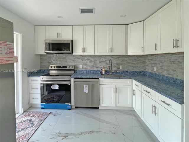 1606 NW 12th Avenue, Fort Lauderdale, FL 33311