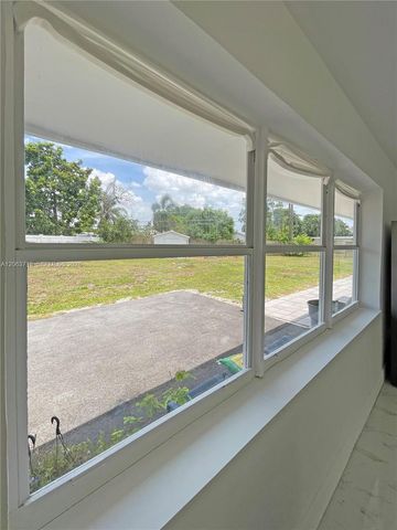 1606 NW 12th Avenue, Fort Lauderdale, FL 33311
