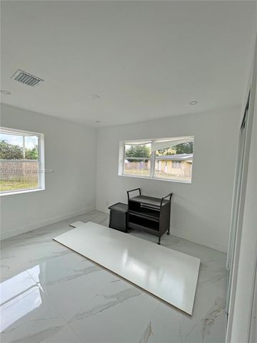 1606 NW 12th Avenue, Fort Lauderdale, FL 33311
