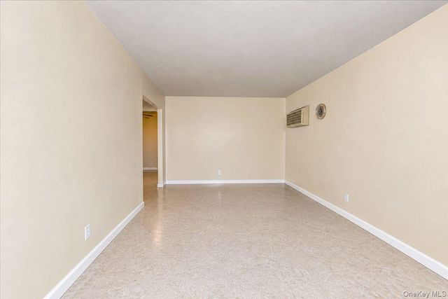 1512 Stadium Avenue, Bronx, NY 10465