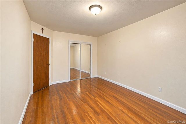 1512 Stadium Avenue, Bronx, NY 10465