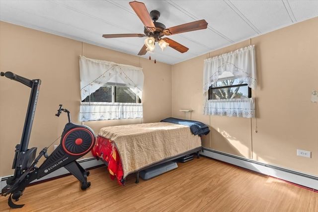 5 Presidents Way, Carver, MA 02330