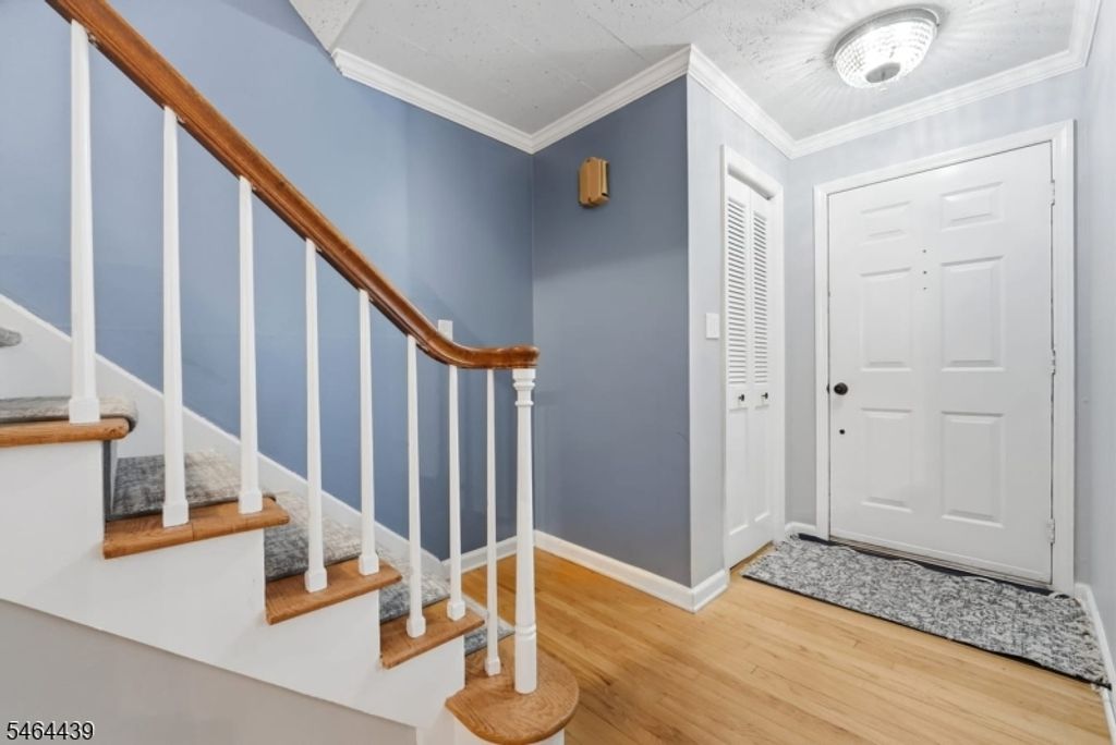 333 Manor Ave, Cranford Twp., NJ 07016 — photo 4