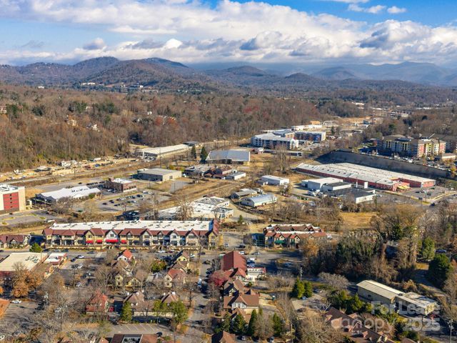 1 All Souls Crescent 200, Asheville, NC 28803