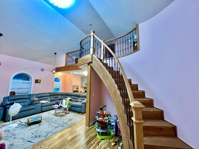 354 Olean Street, Schenectady, NY 12306