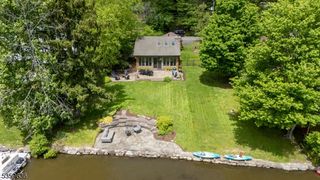 195 Bearfort Rd, West Milford Twp., NJ 07480