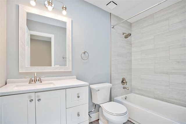 4488 HIDDEN VILLAGE DRIVE, Port Orange, FL 32127