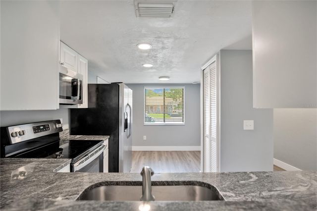 4488 HIDDEN VILLAGE DRIVE, Port Orange, FL 32127