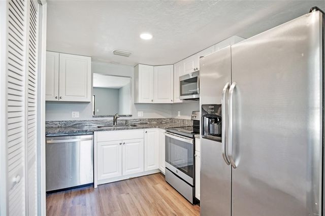 4488 HIDDEN VILLAGE DRIVE, Port Orange, FL 32127