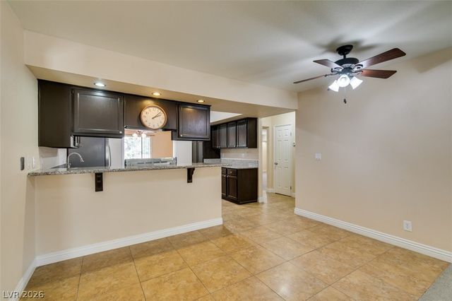 3221 East Rochelle Avenue, Las Vegas, NV 89121