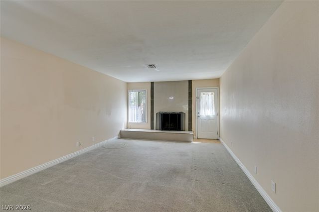 3221 East Rochelle Avenue, Las Vegas, NV 89121