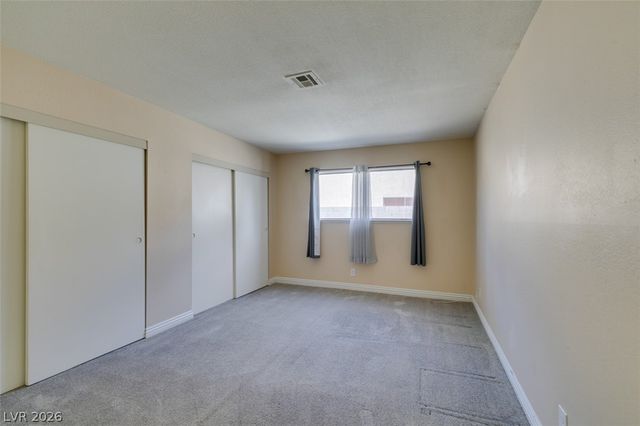 3221 East Rochelle Avenue, Las Vegas, NV 89121