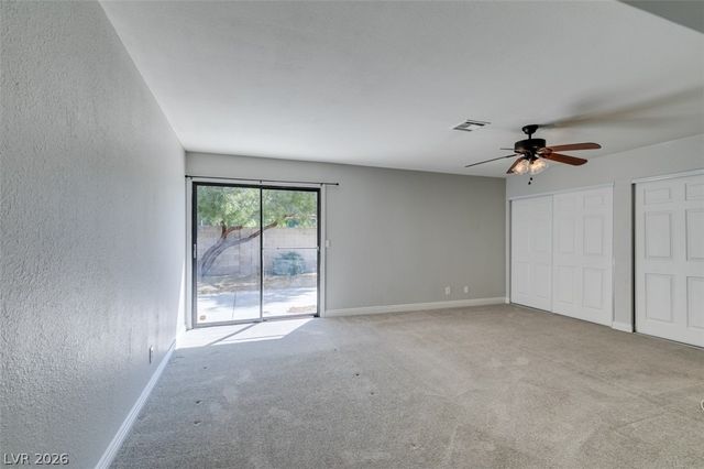 3221 East Rochelle Avenue, Las Vegas, NV 89121