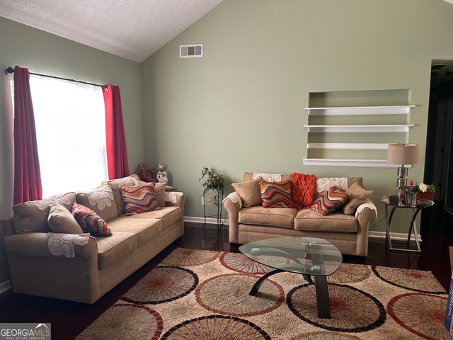 15 Sampson Court, Covington, GA 30016