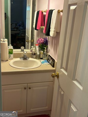 15 Sampson Court, Covington, GA 30016