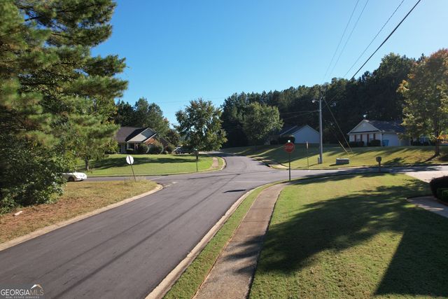 15 Sampson Court, Covington, GA 30016