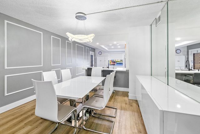 1018 Guildford A, Boca Raton, FL 33434