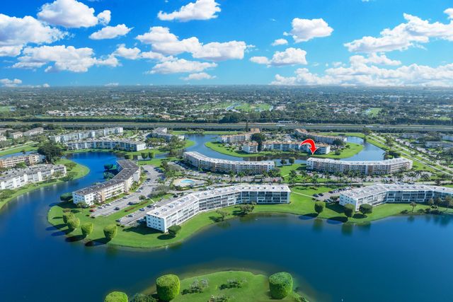 1018 Guildford A, Boca Raton, FL 33434