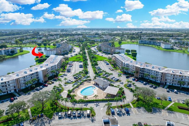 1018 Guildford A, Boca Raton, FL 33434