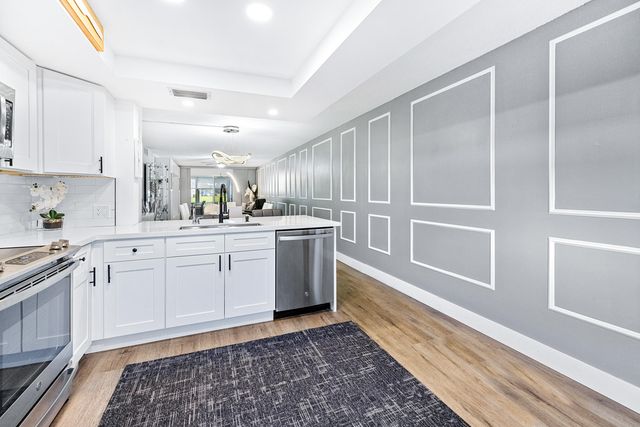 1018 Guildford A, Boca Raton, FL 33434