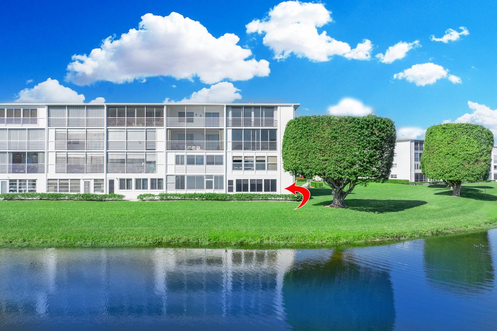 1018 Guildford A, Boca Raton, FL 33434