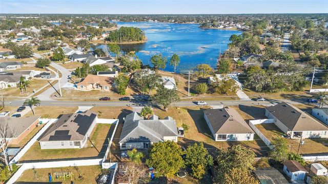 1900 MONTECITO AVENUE, Deltona, FL 32738