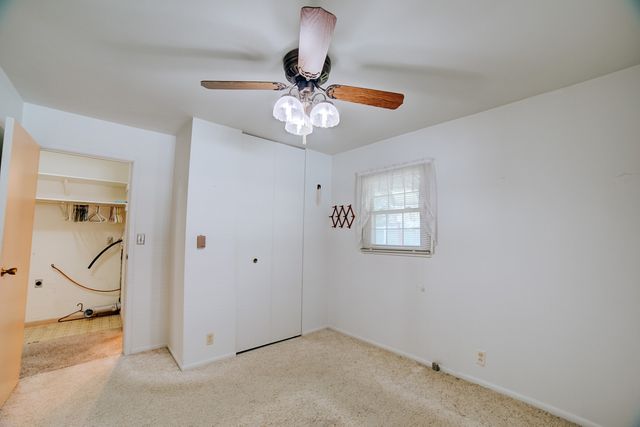 100 W Herron Court, Watseka, IL 60970