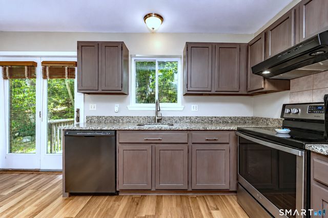 200 Yale Street 18A, Waterbury, CT 06704