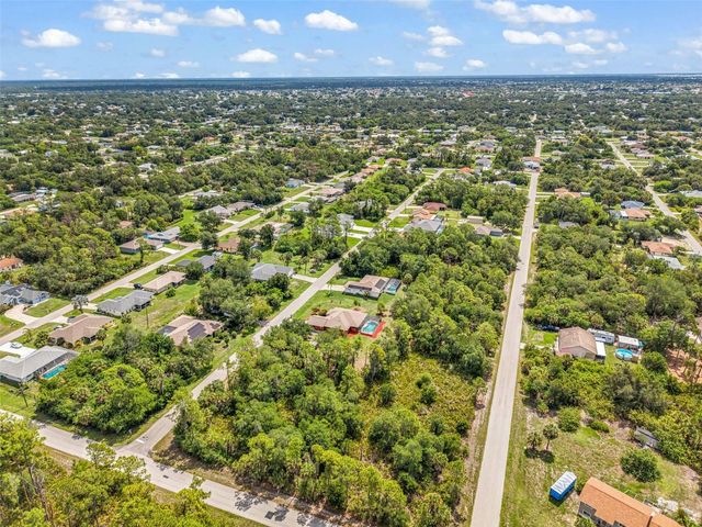 18343 ELGIN AVENUE, Port Charlotte, FL 33948