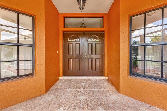 18343 ELGIN AVENUE, Port Charlotte, FL 33948