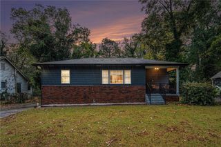 2708 Oldknow NW Drive, Atlanta, GA 30318