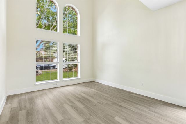 7108 Cadillac Boulevard, Arlington, TX 76016