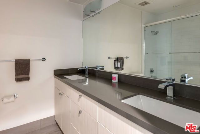 11912 Laurelwood Drive 103, Studio City (los Angeles), CA 91604