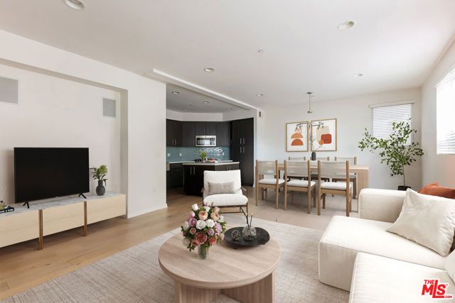 11912 Laurelwood Drive 103, Studio City (los Angeles), CA 91604