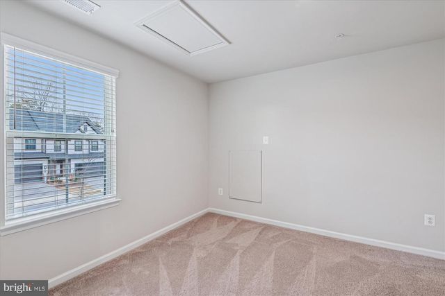 7600 ROSSVILLE LN, Glen Burnie, MD 21060