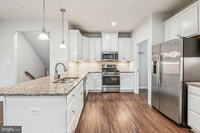 7600 ROSSVILLE LN, Glen Burnie, MD 21060