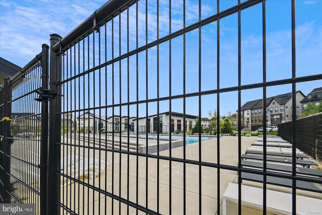 7600 ROSSVILLE LN, Glen Burnie, MD 21060