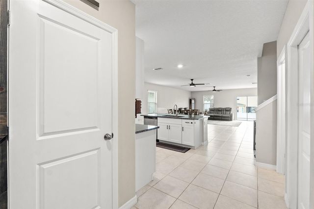 194 ARGYLL DRIVE, Spring Hill, FL 34609