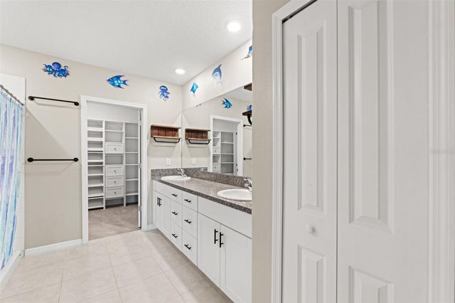 194 ARGYLL DRIVE, Spring Hill, FL 34609