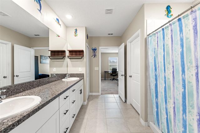 194 ARGYLL DRIVE, Spring Hill, FL 34609