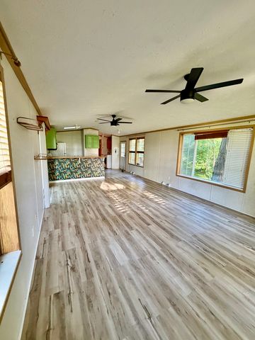 1009 Bay Road 23, Mchenry, IL 60051