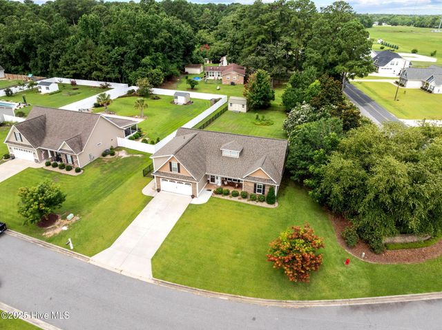 710 Red Birch Lane, Greenville, NC 27858