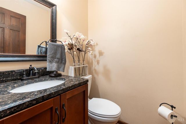 501 Tara Oaks Drive, Middletown, OH 45042