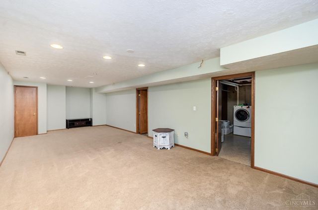501 Tara Oaks Drive, Middletown, OH 45042