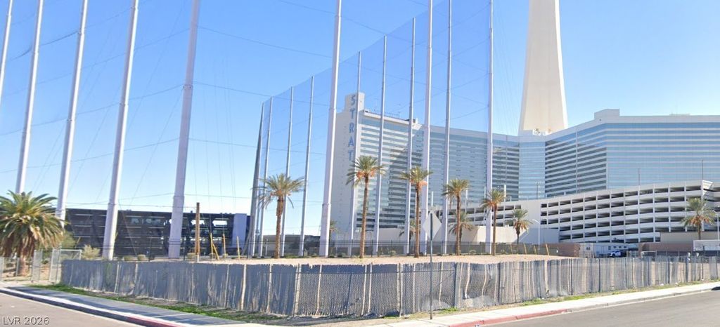 1801 Fairfield Avenue, Las Vegas, NV 89102 — photo 3