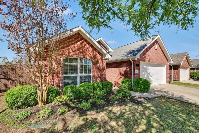 6216 Gillispie Drive, Fort Worth, TX 76132