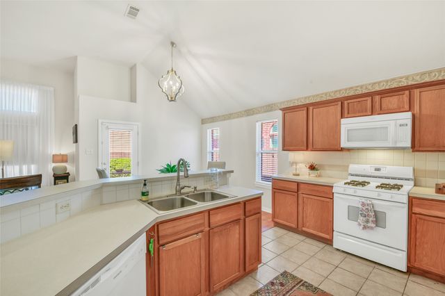 6216 Gillispie Drive, Fort Worth, TX 76132