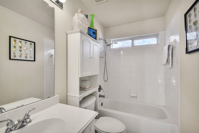 6216 Gillispie Drive, Fort Worth, TX 76132