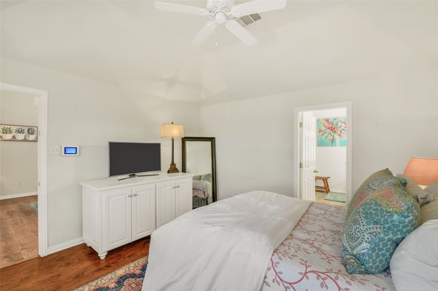 6216 Gillispie Drive, Fort Worth, TX 76132